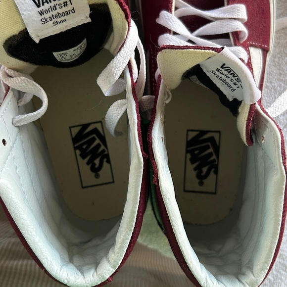 Vans Burgundy Suede Old Skool High Tops - Size 5.5 Men’s and 7 Women’s - Picture 7 of 11